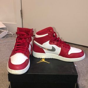 Air Jordan 1 Retro High BG Chicago’s